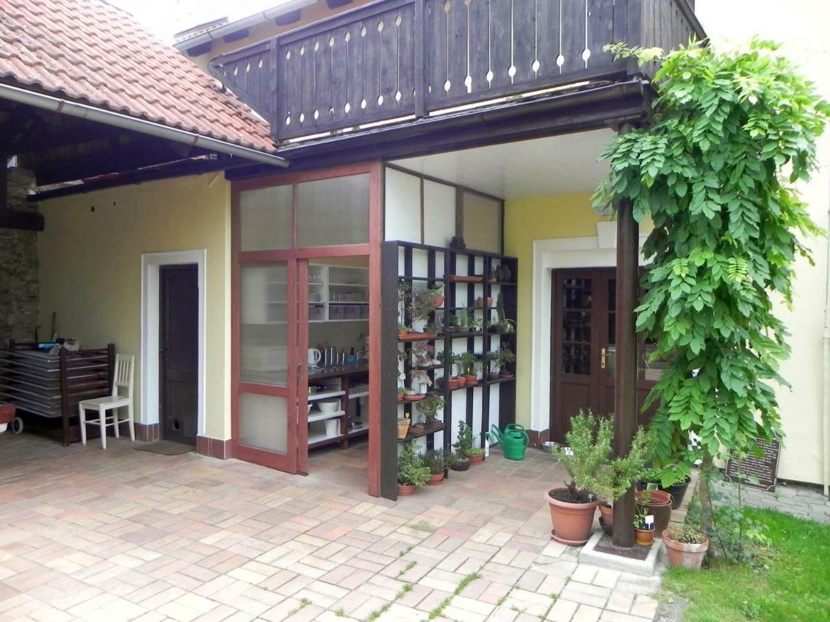 Pension Cervena Hotell Kasperske Hory Exteriör bild