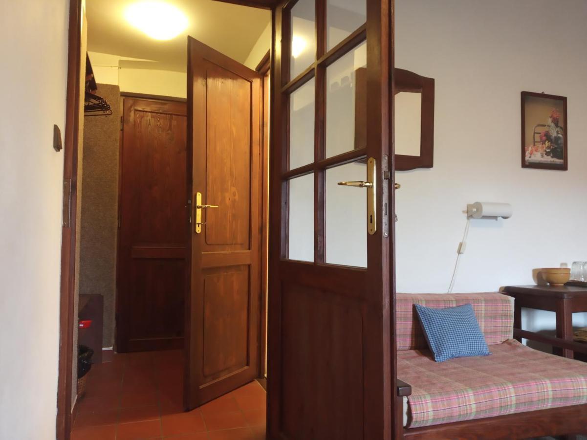Pension Cervena Hotell Kasperske Hory Exteriör bild
